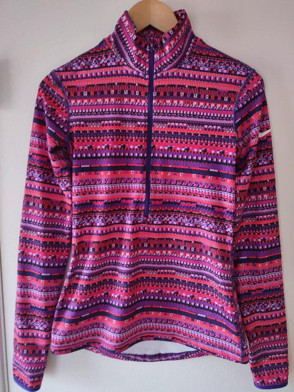 Nike Pro Dri-FIT Quarter Zip Pullover Women’s Small Pink Purple Geometric Top